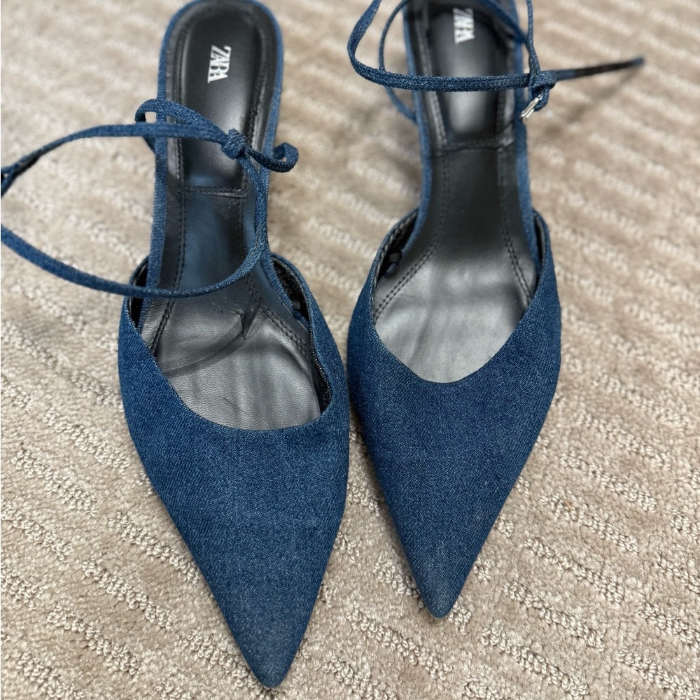 Zara Women's Blue Pointed Jean Toe Heels